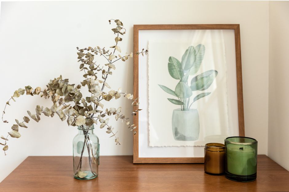 Zachte kussens met fris eucalyptus motief. Zachte kussens met fris eucalyptus motief.